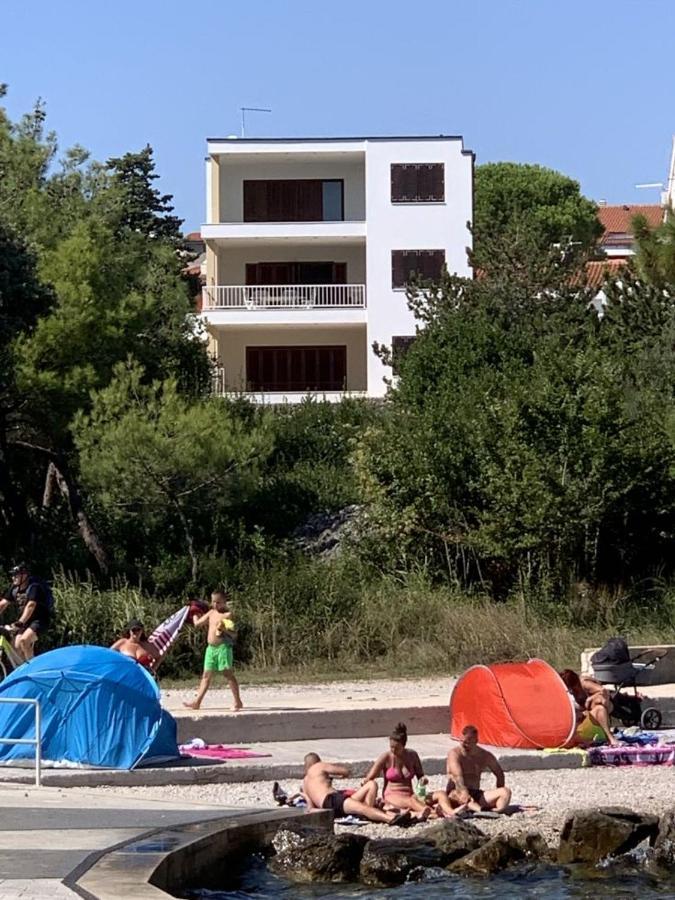 Apartman Jezevac Krk Town Eksteriør bilde