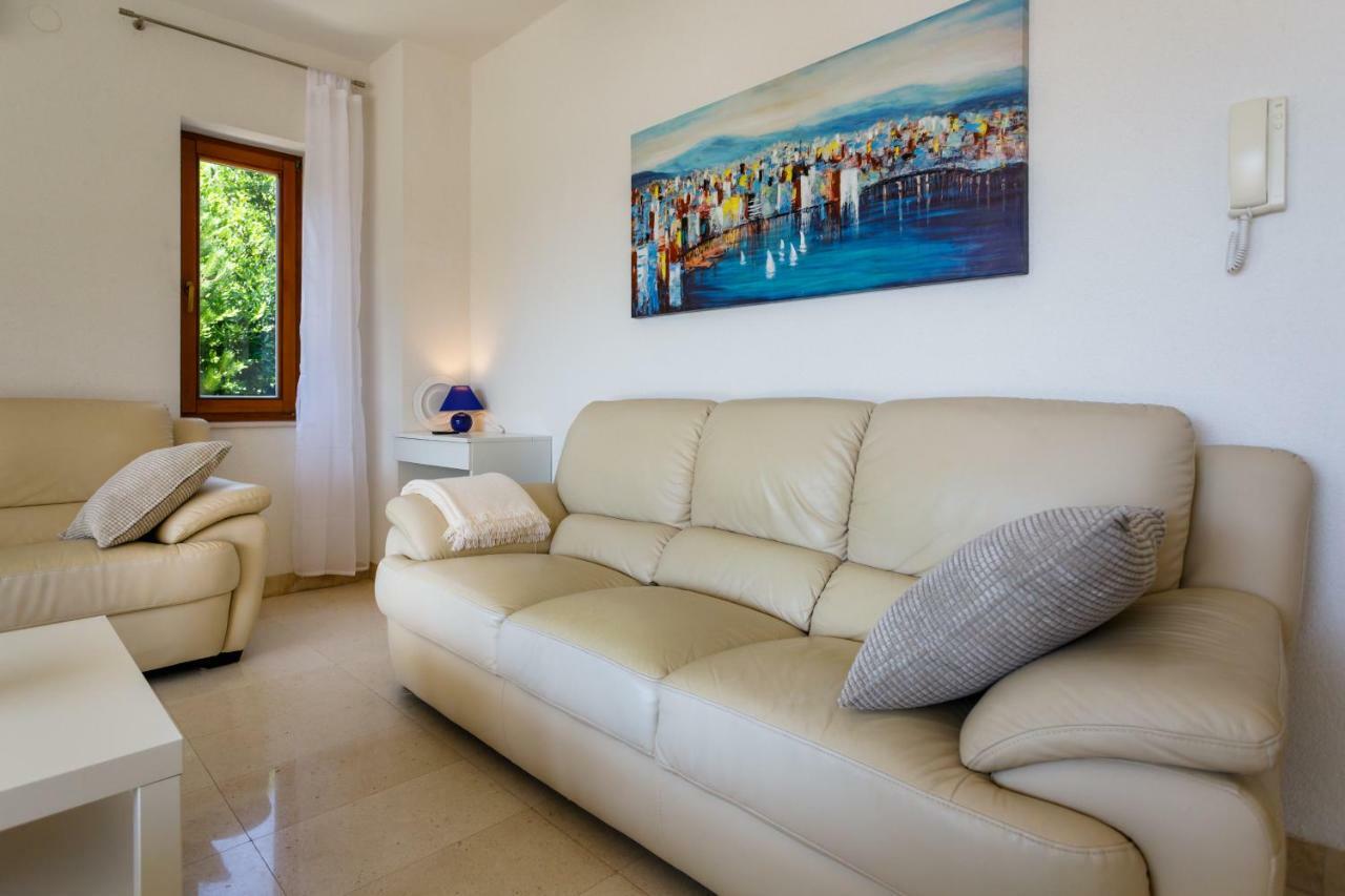Apartman Jezevac Krk Town Eksteriør bilde